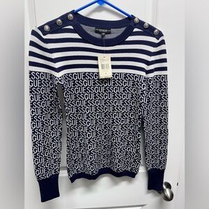 GUESS Navy/white Jacquard Guess Logo SZ S. Metal button accents NWT